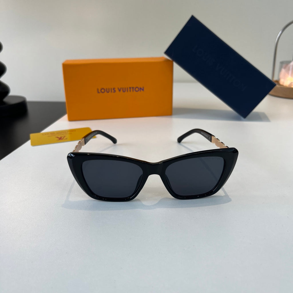 Louis Vuitton Cat-Eye Silver Lens Sunglasses for Women - 398076 - detail image 2