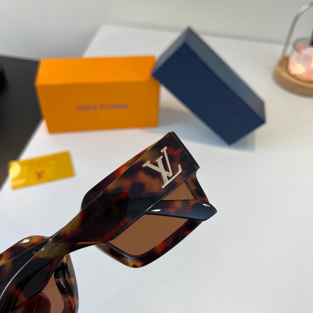 Louis Vuitton Fashion Black Lens Sunglasses for Men & Women - 398080 - detail image 6