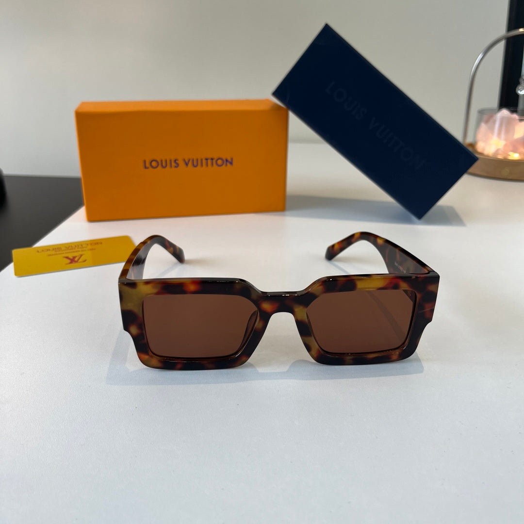 Louis Vuitton Fashion Black Lens Sunglasses for Men & Women - 398080