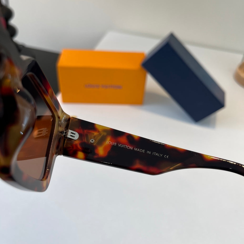 Louis Vuitton Fashion Black Lens Sunglasses for Men & Women - 398080 - detail image 9
