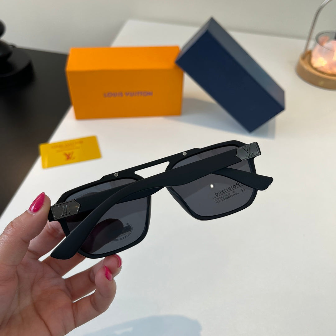 Louis Vuitton Fashion Black Lens Sunglasses for Men & Women - 357593 - detail image 8