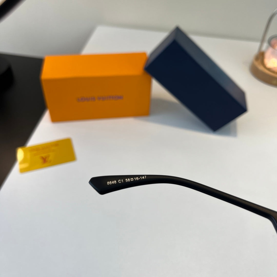 Louis Vuitton Fashion Black Lens Sunglasses for Men & Women - 357594 - detail image 9