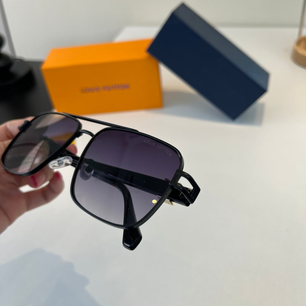 Louis Vuitton Metal Aviator Silver Lens Sunglasses for Men & Women - 357597 - detail image 6