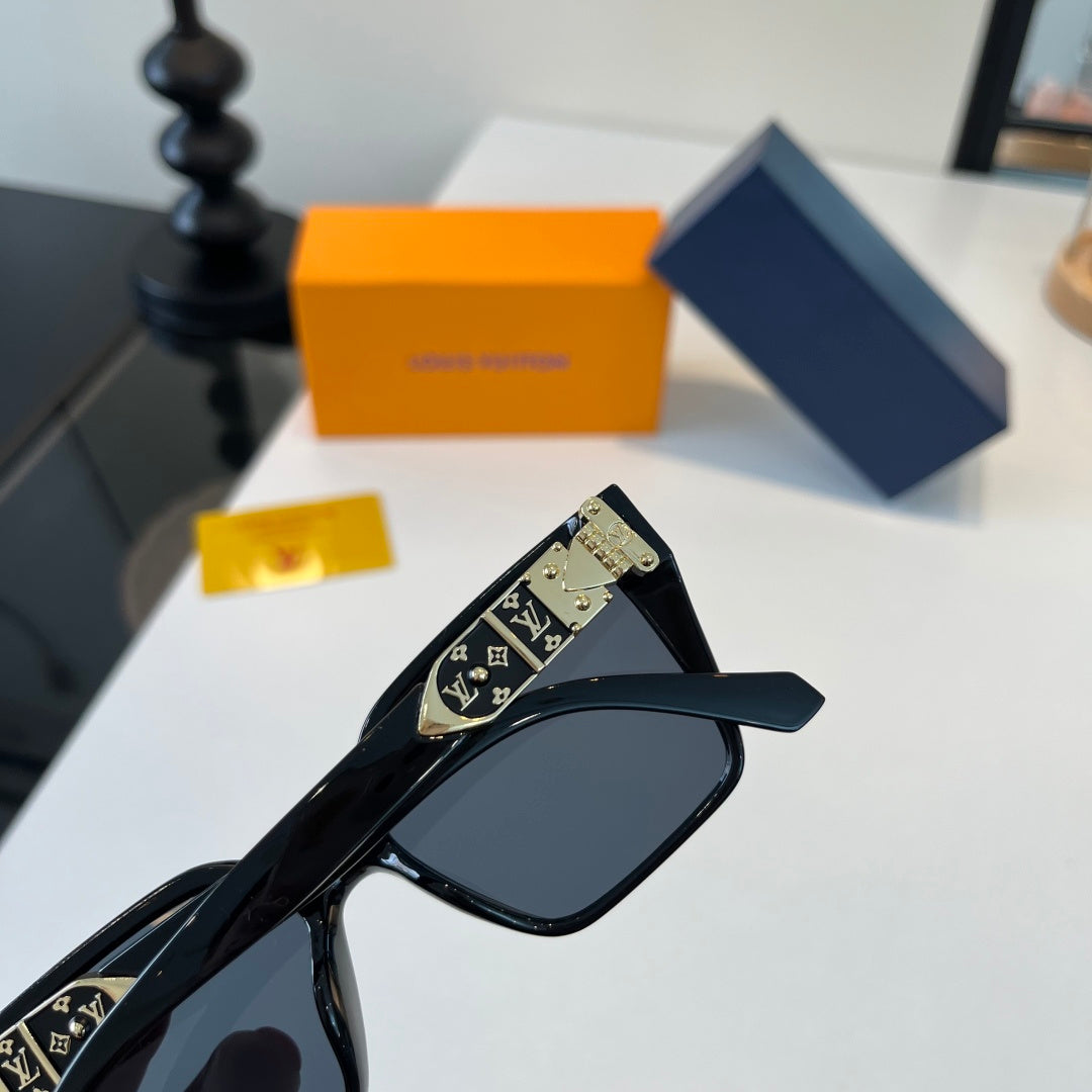 Louis Vuitton Fashion Black Lens Sunglasses for Men & Women - 398057 - detail image 6
