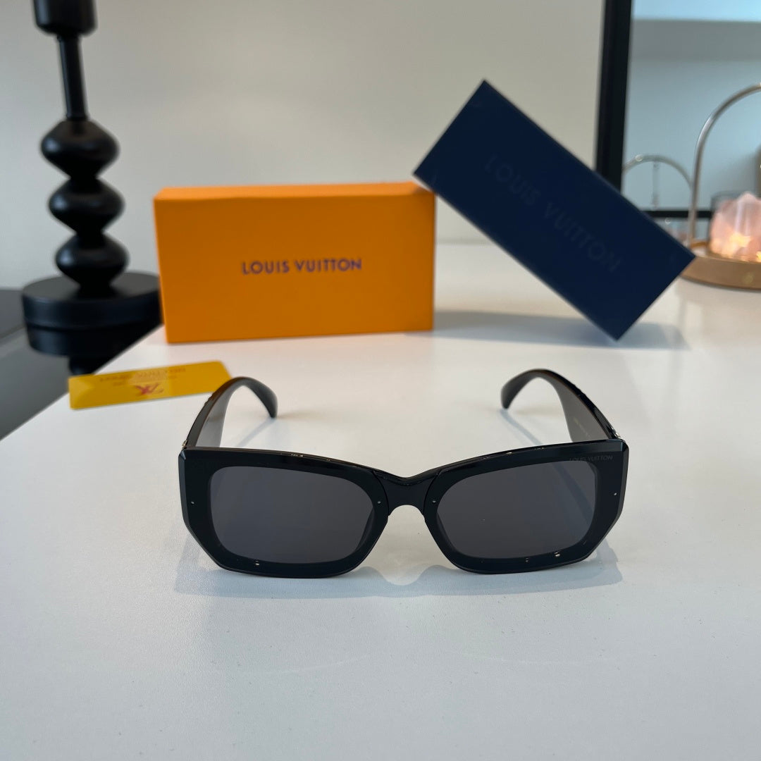 Louis Vuitton Fashion Black Lens Sunglasses for Men & Women - 398058 - detail image 2