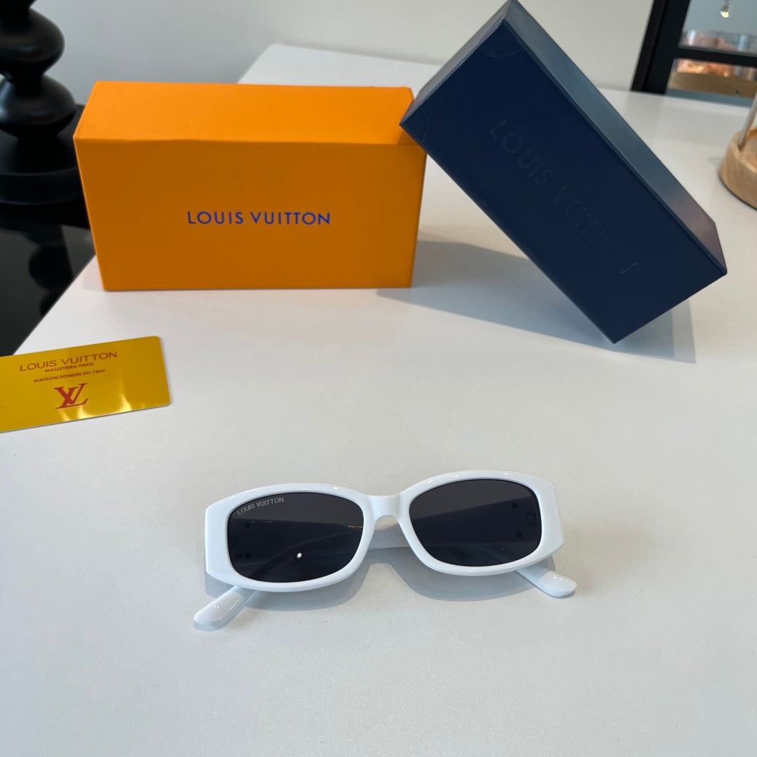 Louis Vuitton Fashion Silver Lens Sunglasses for Men & Women - 398060 - detail image 4