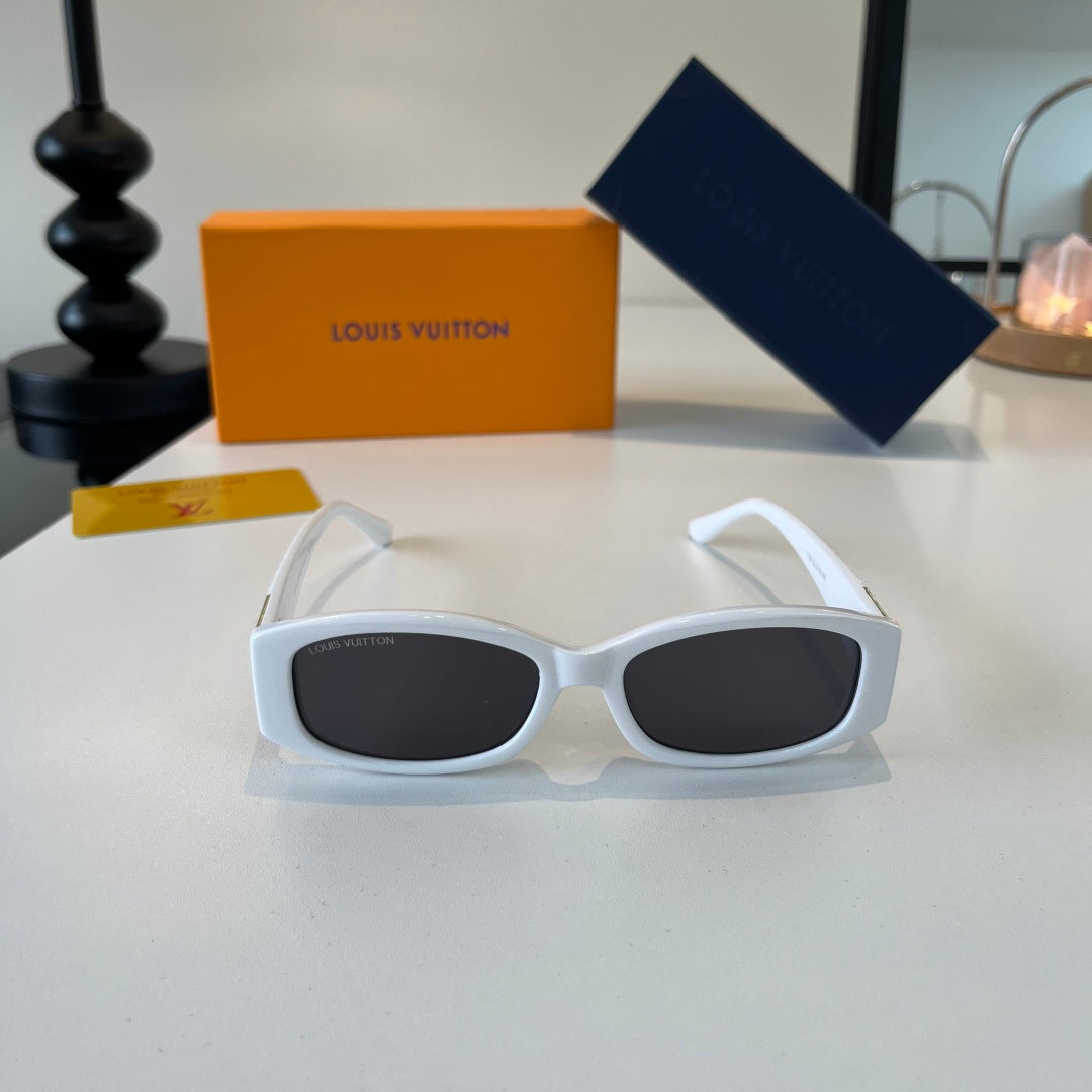 Louis Vuitton Fashion Silver Lens Sunglasses for Men & Women - 398060 - detail image 2