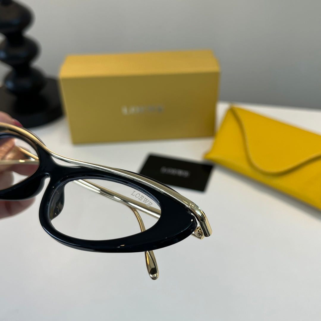 Loewe Cat-Eye Silver Lens Sunglasses for Men & Women - 487906 - detail image 5