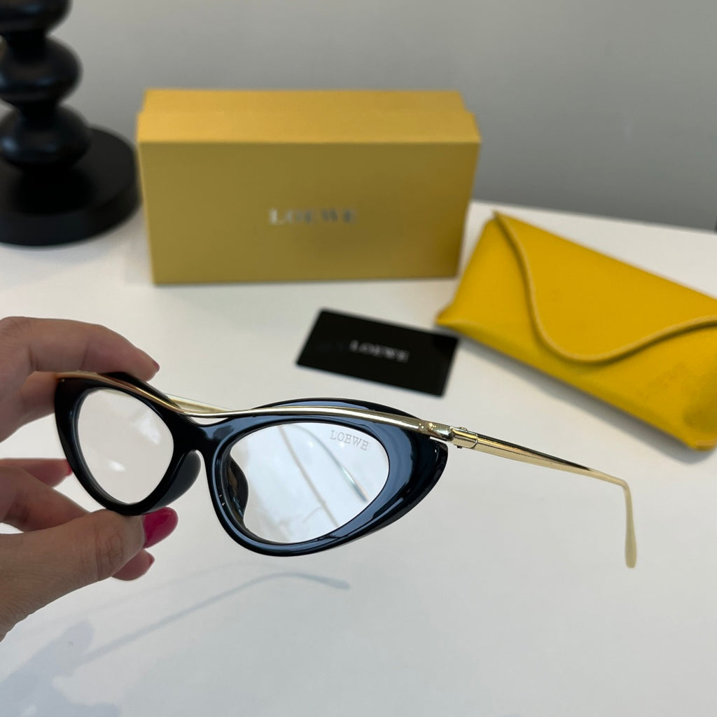 Loewe Cat-Eye Silver Lens Sunglasses for Men & Women - 487906 - detail image 8