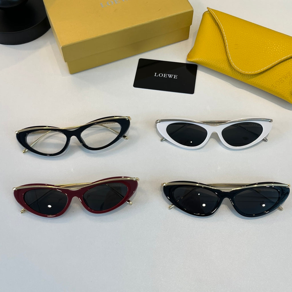 Loewe Cat-Eye Silver Lens Sunglasses for Men & Women - 487907 - detail image 11