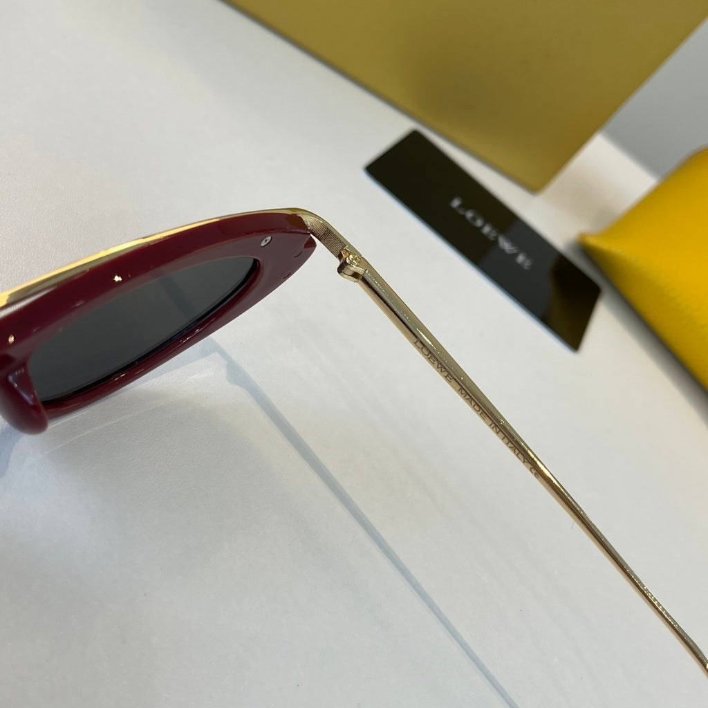 Loewe Cat-Eye Silver Lens Sunglasses for Men & Women - 487907 - detail image 10