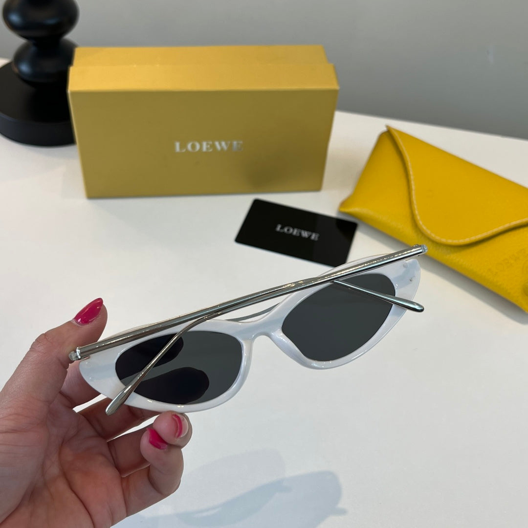 Loewe Cat-Eye Silver Lens Sunglasses for Men & Women - detail image 5
