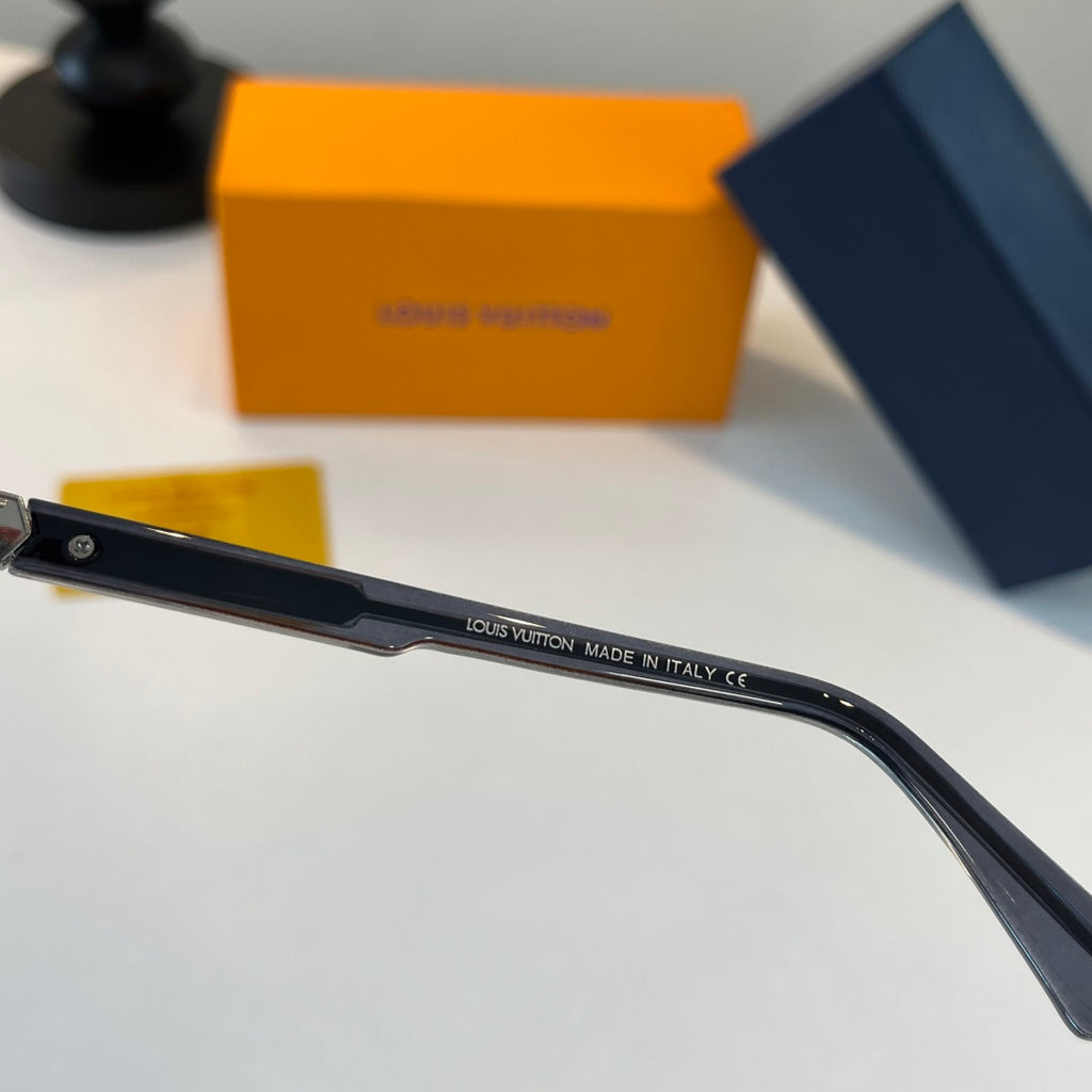 Louis Vuitton Fashion Silver Lens Sunglasses for Men & Women - 357572 - detail image 10