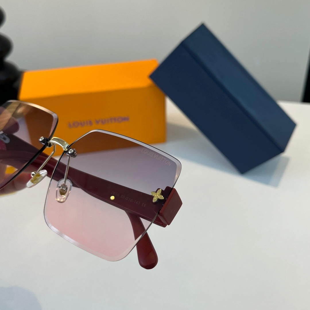 Louis Vuitton Fashion Silver Lens Sunglasses for Women - 357575 - detail image 6