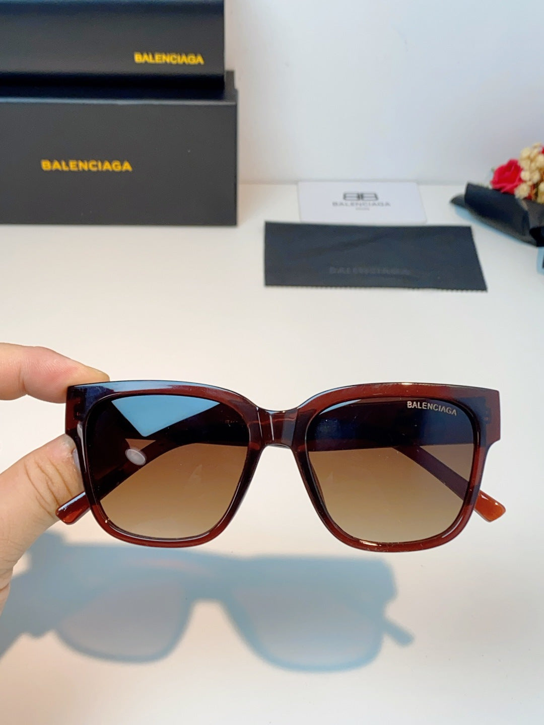 Balenciaga Fashion Red Lens Sunglasses for Men & Women - 358653 - detail image 4