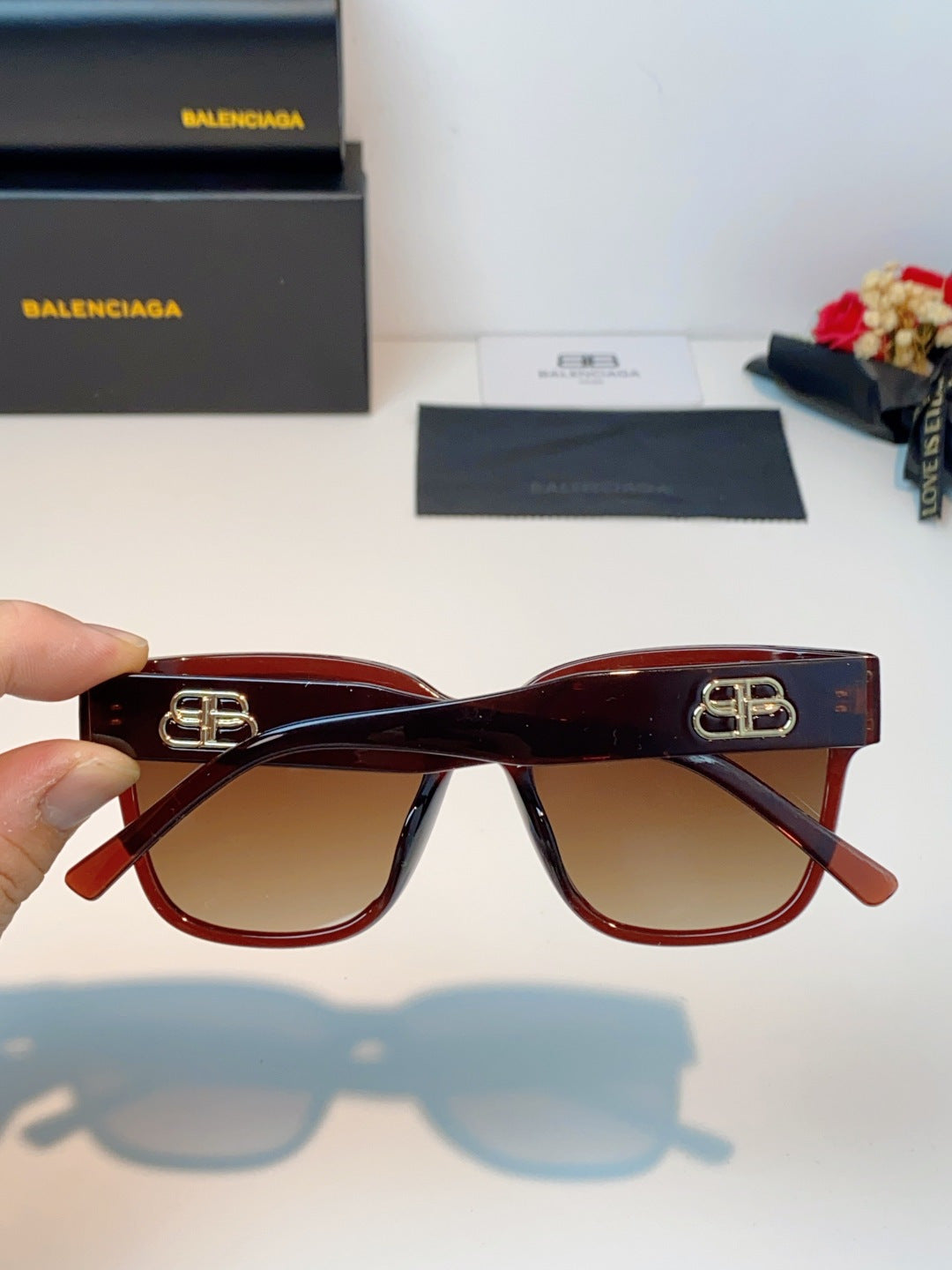 Balenciaga Fashion Red Lens Sunglasses for Men & Women - 358653 - detail image 5