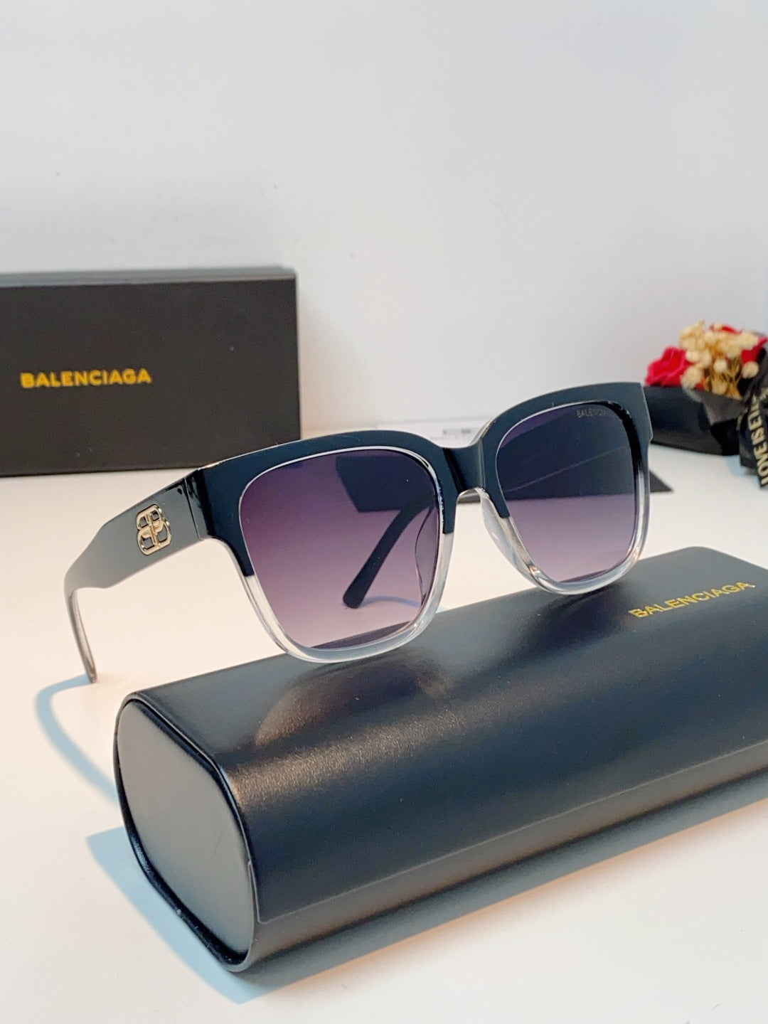Balenciaga Fashion Black Lens Sunglasses for Men & Women - 358655 - detail image 10