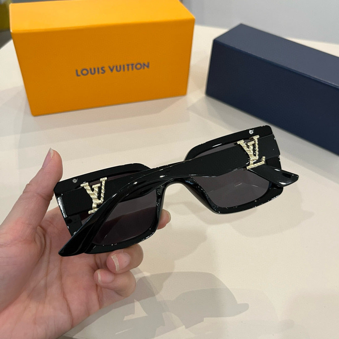 Louis Vuitton Fashion Black Lens Sunglasses for Men & Women - 414811 - detail image 8