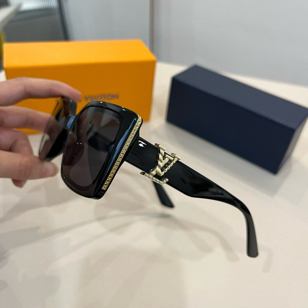 Louis Vuitton Fashion Black Lens Sunglasses for Men & Women - 371432 - detail image 4
