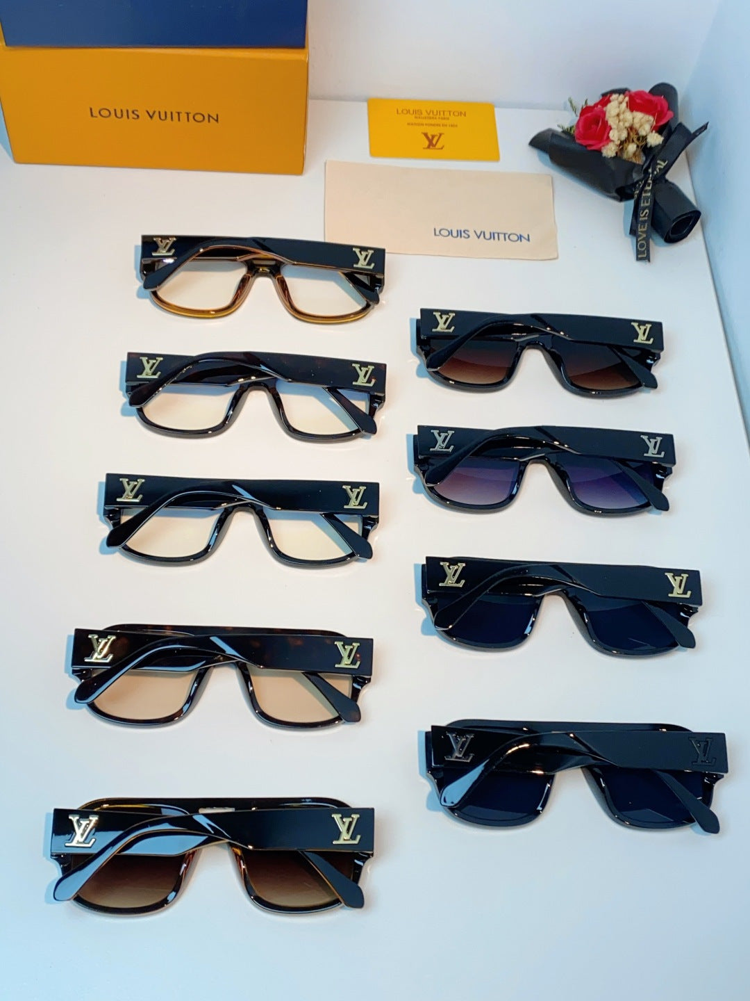 Louis Vuitton Aviator Blue Lens Sunglasses for Men & Women - detail image 12