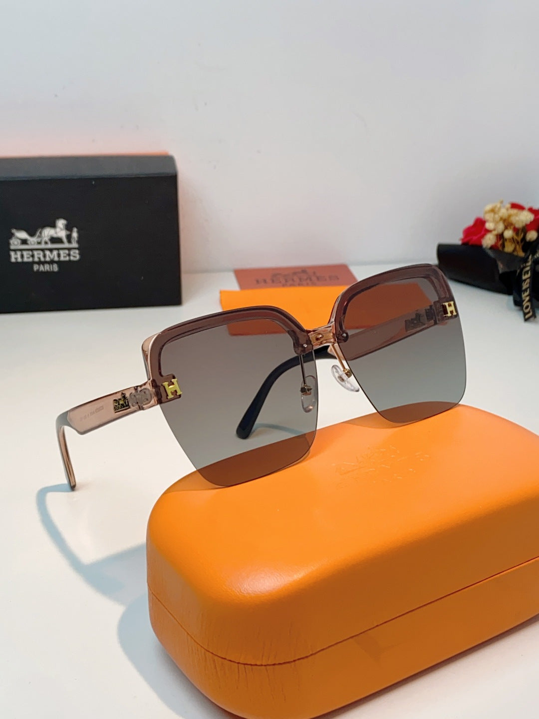 Hermès Lightweight Rimless Red Lens Sunglasses for Men & Women - 416520 - detail image 10