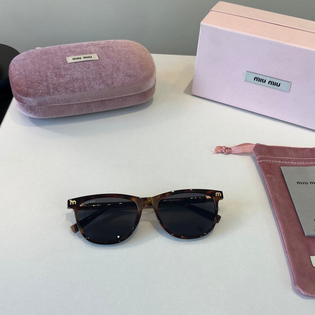 Miu Miu Fashion Black Lens Sunglasses for Men & Women - 382944 - detail image 4
