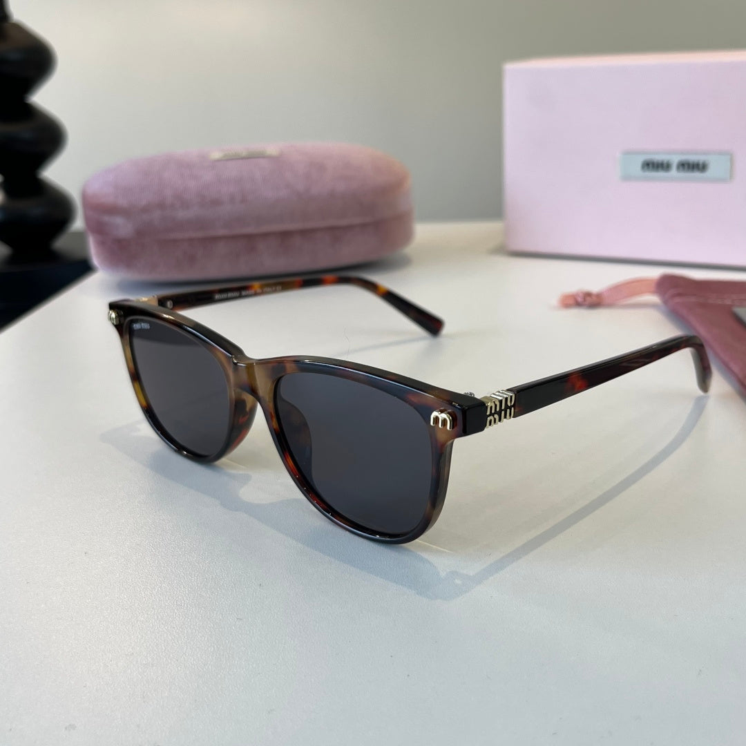 Miu Miu Fashion Black Lens Sunglasses for Men & Women - 382944 - detail image 3