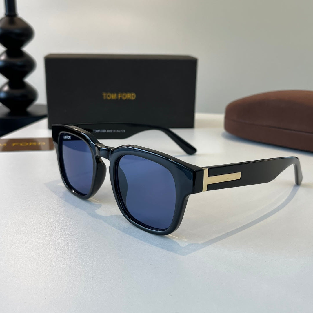 Tom Ford Fashion Blue Lens Sunglasses for Men & Women - 432888 - detail image 3