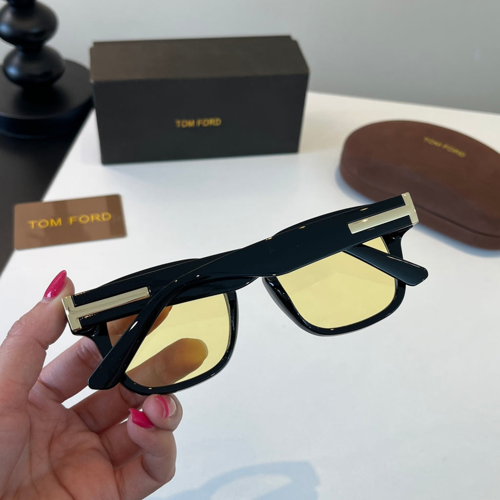 Tom Ford Fashion Brown Lens Sunglasses for Men & Women - 432889 - detail image 8