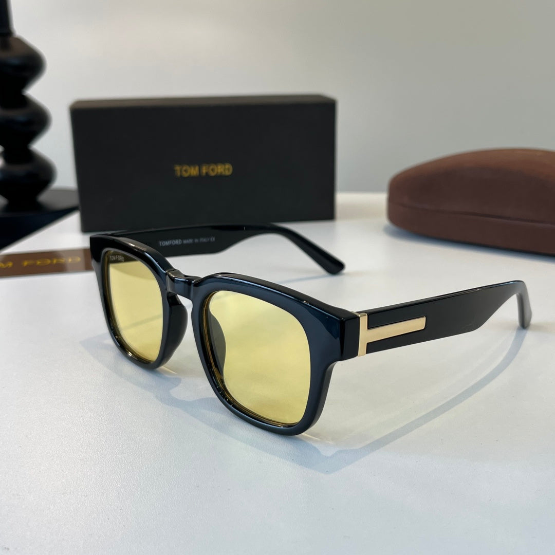 Tom Ford Fashion Brown Lens Sunglasses for Men & Women - 487918 - detail image 3