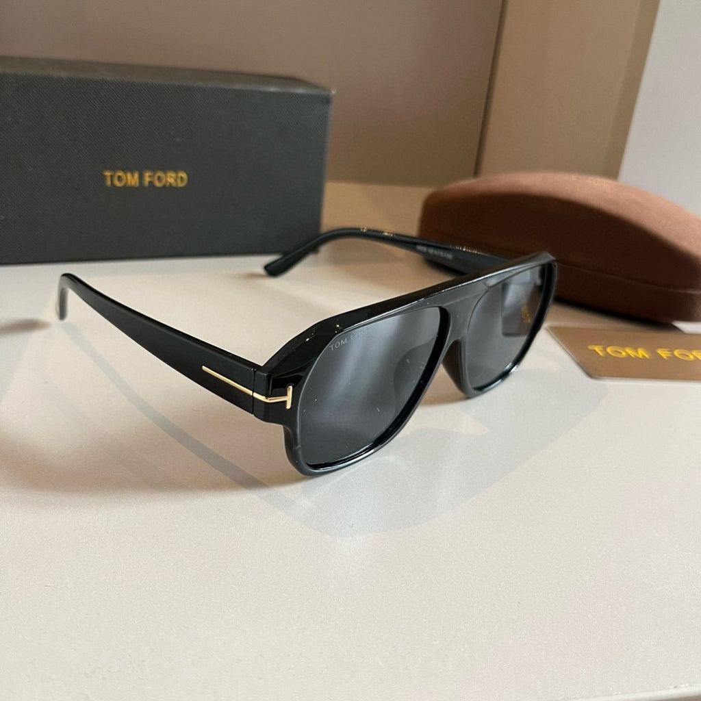 Tom Ford Fashion Gray Lens Sunglasses for Men & Women - 416404