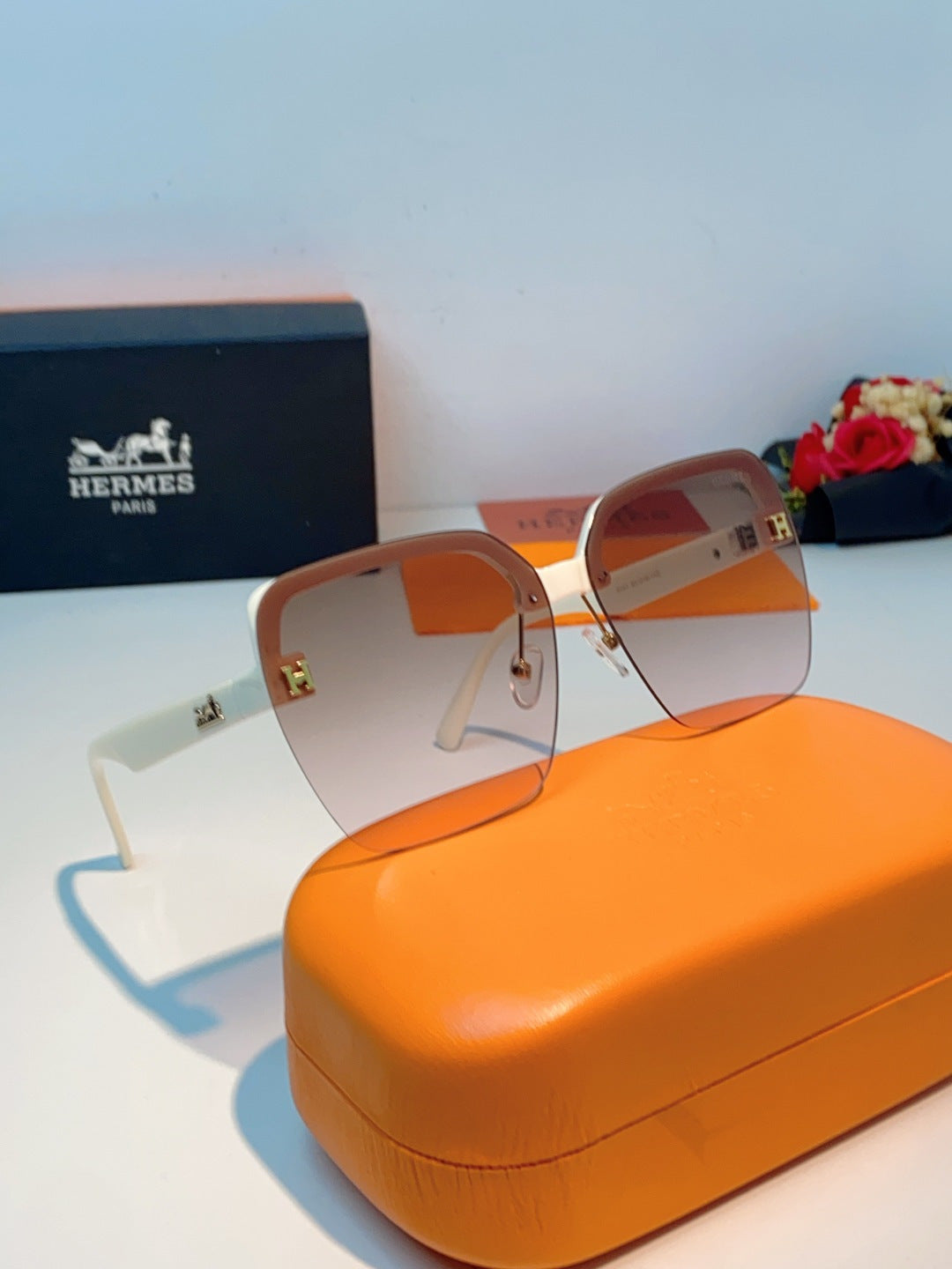 Hermès Lightweight Rimless Brown Lens Sunglasses for Men & Women - detail image 10