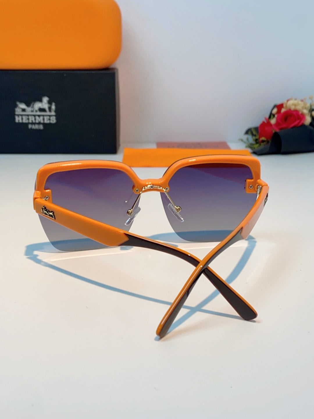 Hermès Lightweight Rimless Brown Lens Sunglasses for Men & Women - 416523 - detail image 3