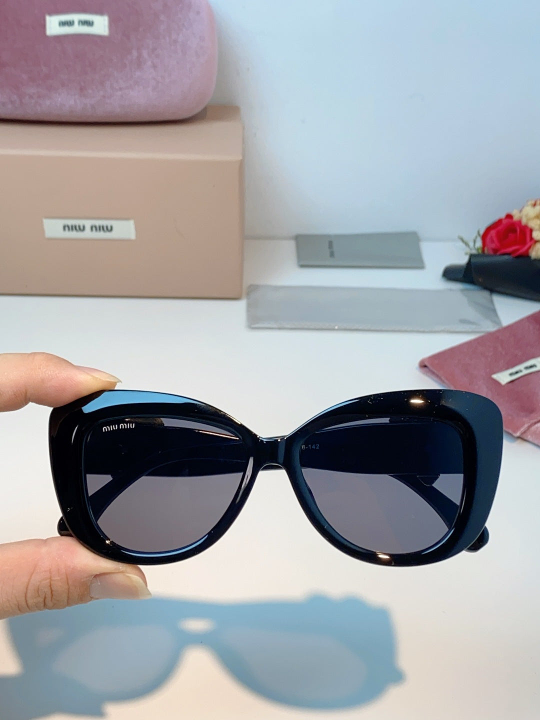 Miu Miu Cat-Eye Black Lens Sunglasses for Men & Women - 466153 - detail image 4