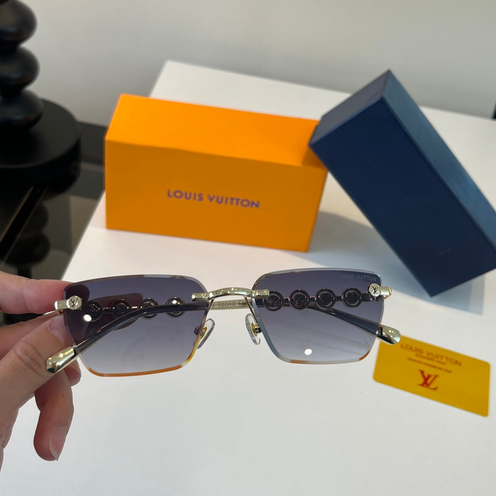 Louis Vuitton Fashion Silver Lens Sunglasses for Women - 371410 - detail image 4