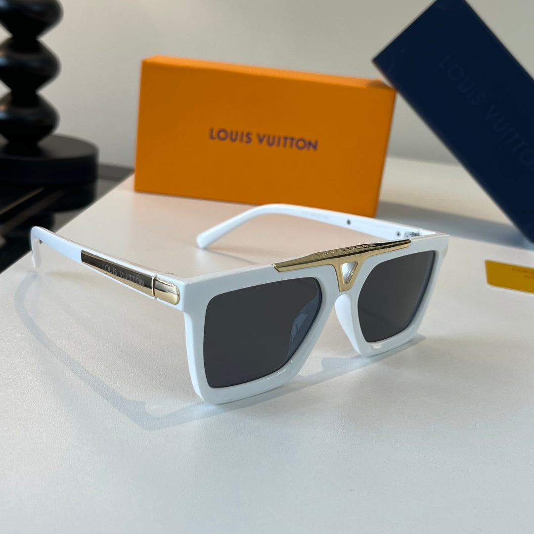 Louis Vuitton Fashion Silver Lens Sunglasses for Men & Women - 414783