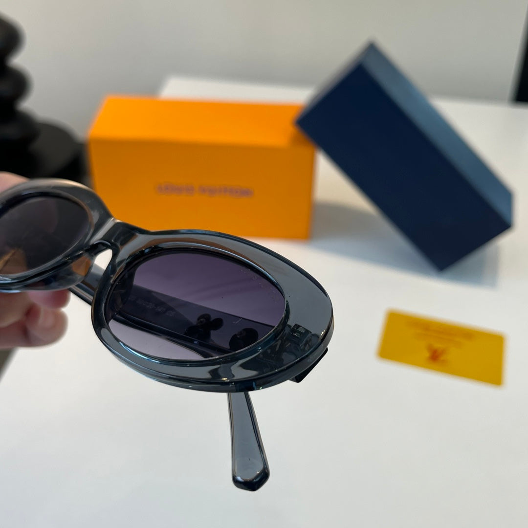 Louis Vuitton Fashion Black Lens Sunglasses for Men & Women - 371420 - detail image 6