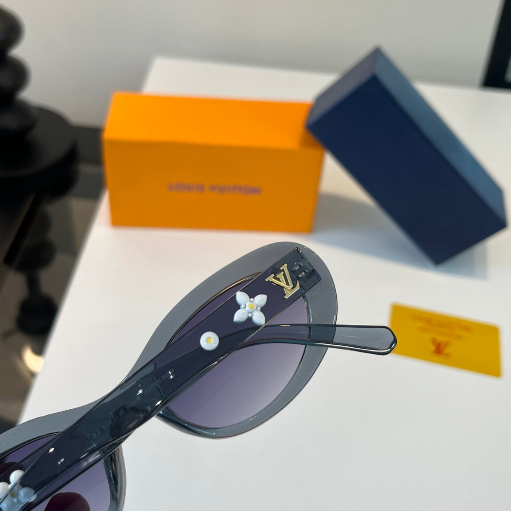 Louis Vuitton Fashion Black Lens Sunglasses for Men & Women - 414791 - detail image 7