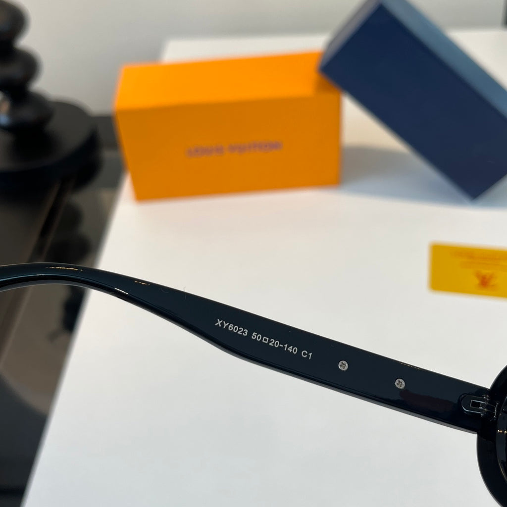 Louis Vuitton Fashion Black Lens Sunglasses for Men & Women - 414792 - detail image 10