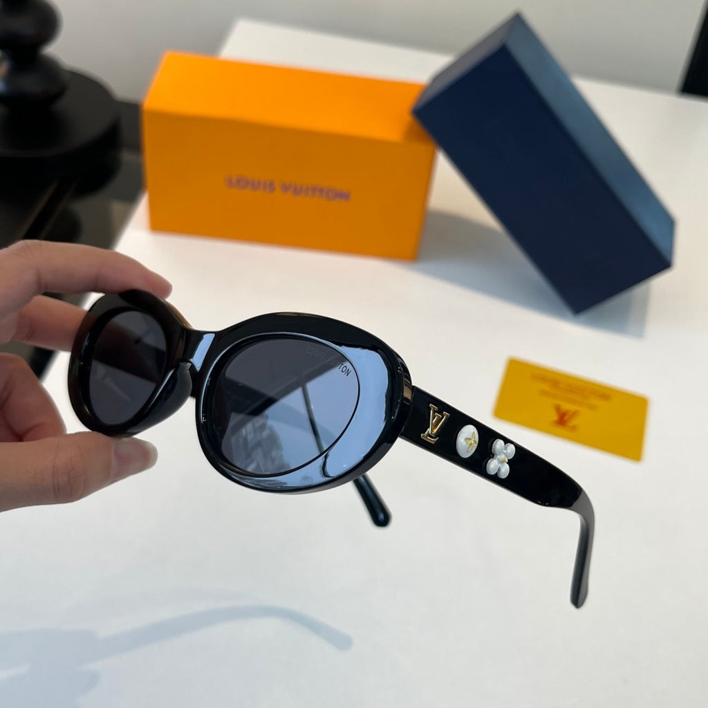 Louis Vuitton Fashion Black Lens Sunglasses for Men & Women - 414792 - detail image 4
