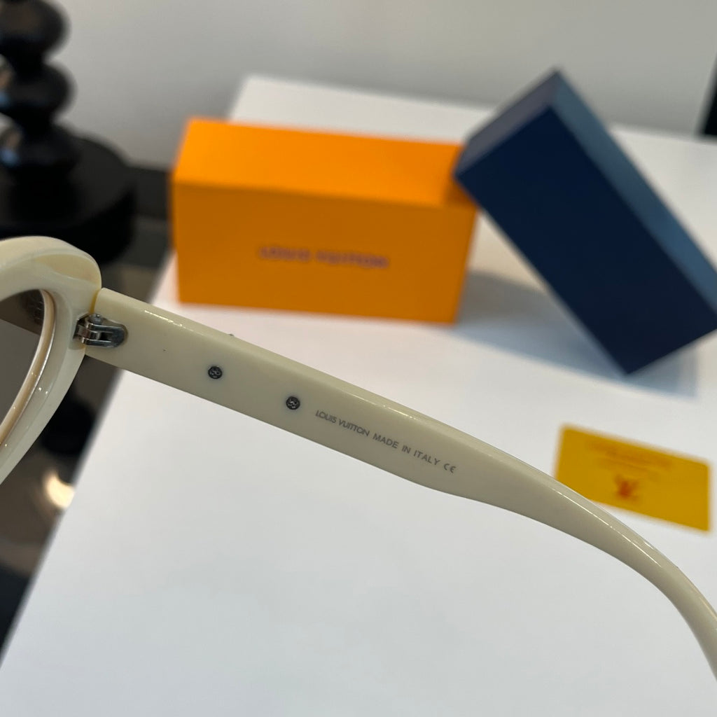 Louis Vuitton Fashion Silver Lens Sunglasses for Men & Women - 414793 - detail image 10