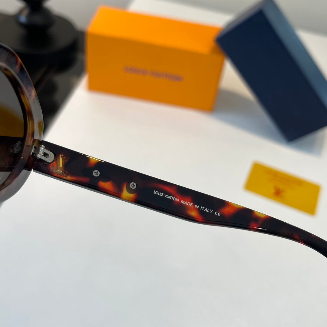 Louis Vuitton Fashion Black Lens Sunglasses for Men & Women - 371423 - detail image 10