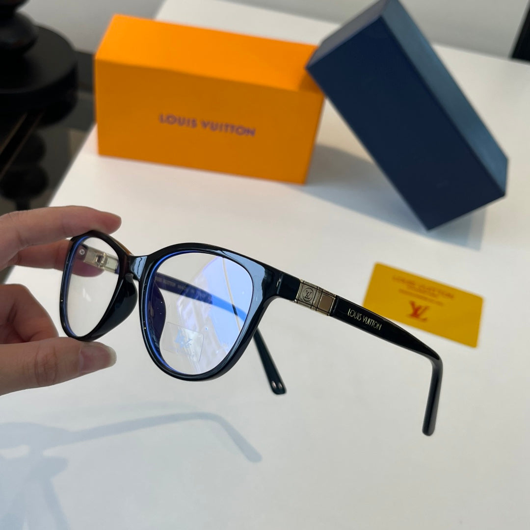 Louis Vuitton Fashion Silver Lens Sunglasses for Men & Women - 414797 - detail image 4