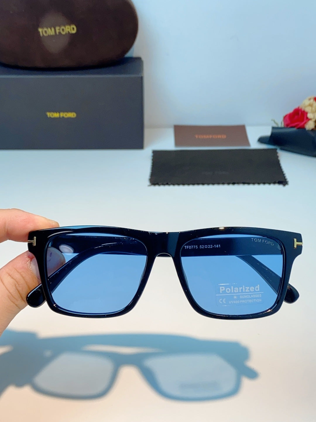 Tom Ford Metal Square Blue Lens Sunglasses for Men & Women - 487932 - detail image 4