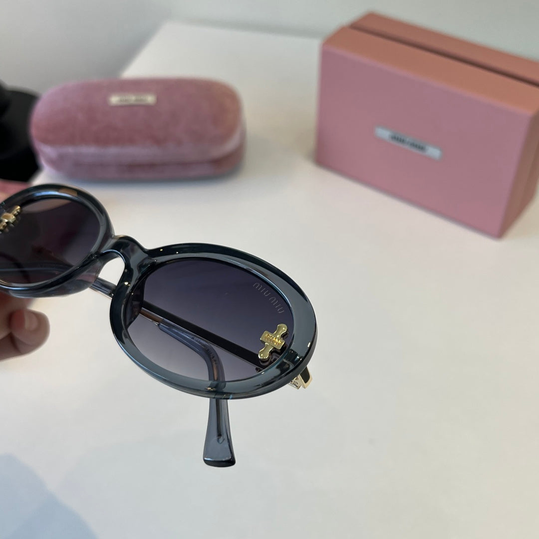 Miu Miu Fashion Silver Lens Sunglasses for Men & Women - 487596 - detail image 5