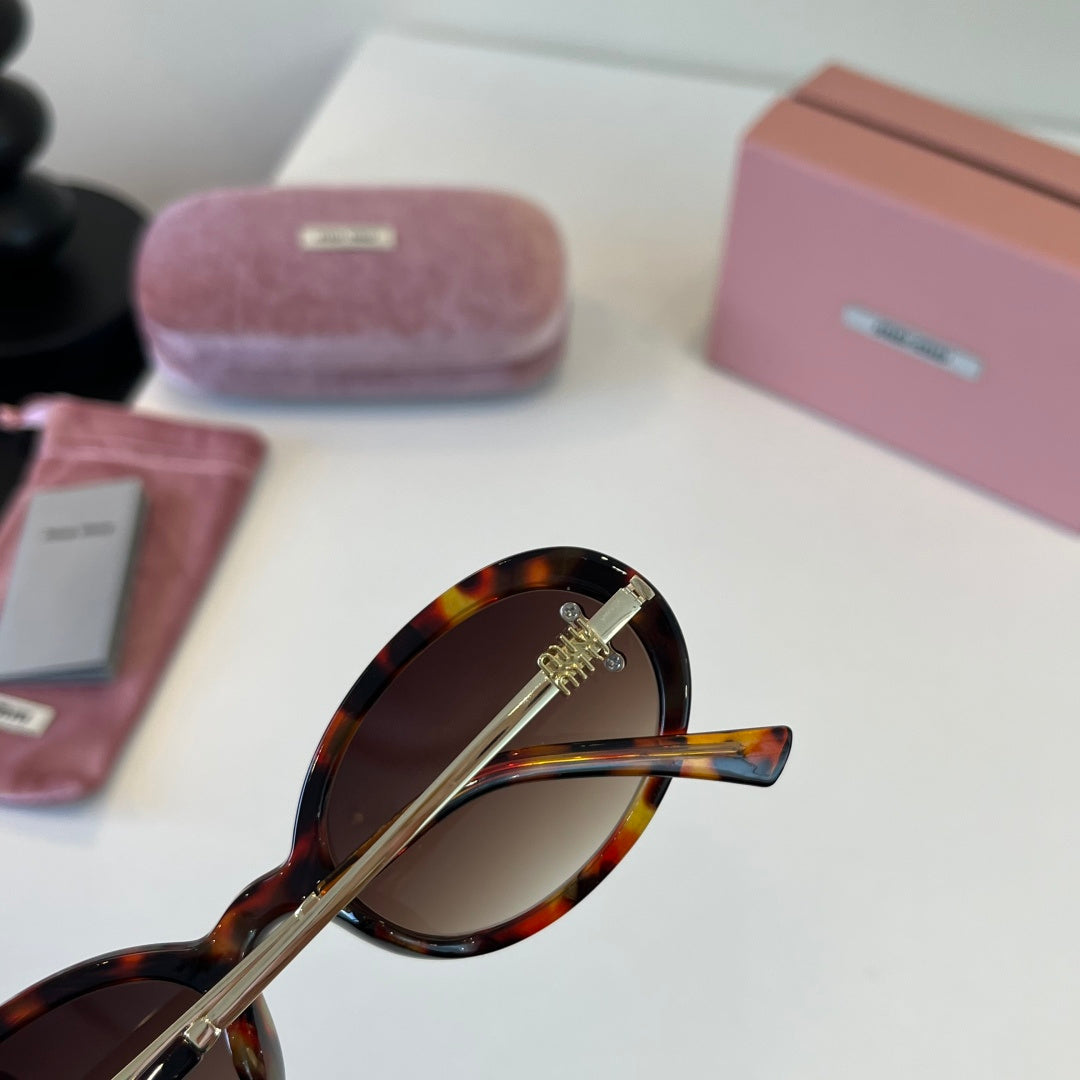 Miu Miu Fashion Silver Lens Sunglasses for Men & Women - 416167 - detail image 5