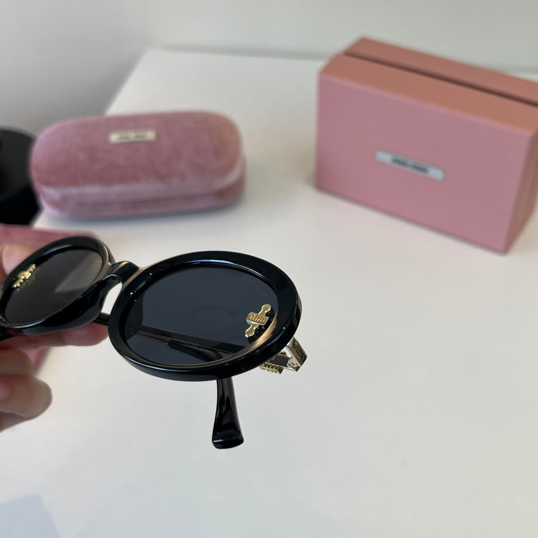 Miu Miu Fashion Silver Lens Sunglasses for Men & Women - 416170 - detail image 6