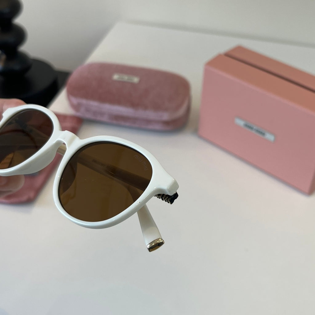 Miu Miu Fashion Silver Lens Sunglasses for Men & Women - 416178 - detail image 6