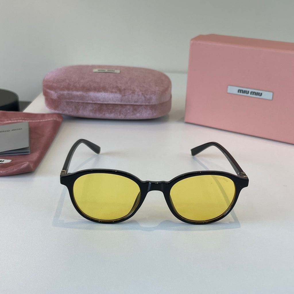 Miu Miu Fashion Gold Lens Sunglasses for Men & Women - 449804 - detail image 2