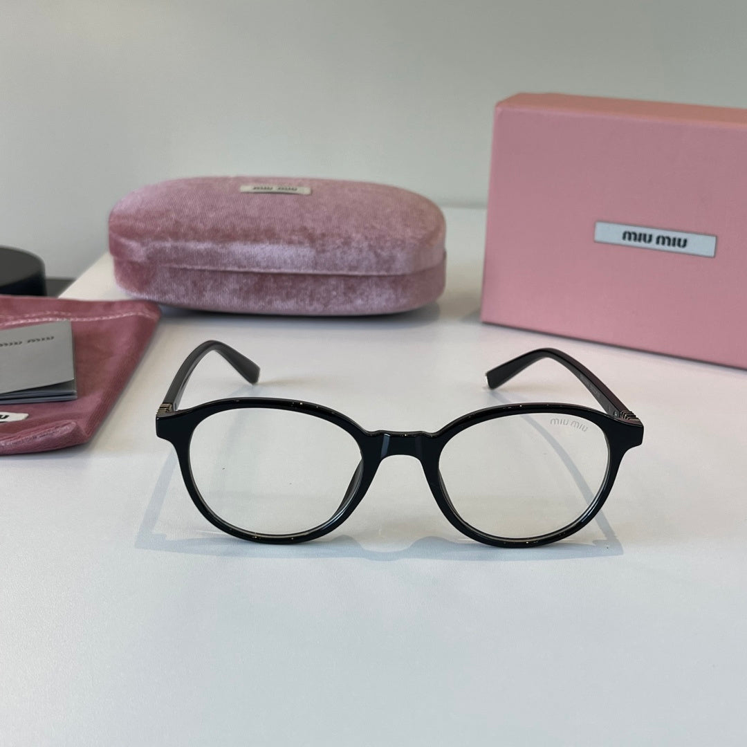Miu Miu Fashion Silver Lens Sunglasses for Men & Women - 487610 - detail image 2